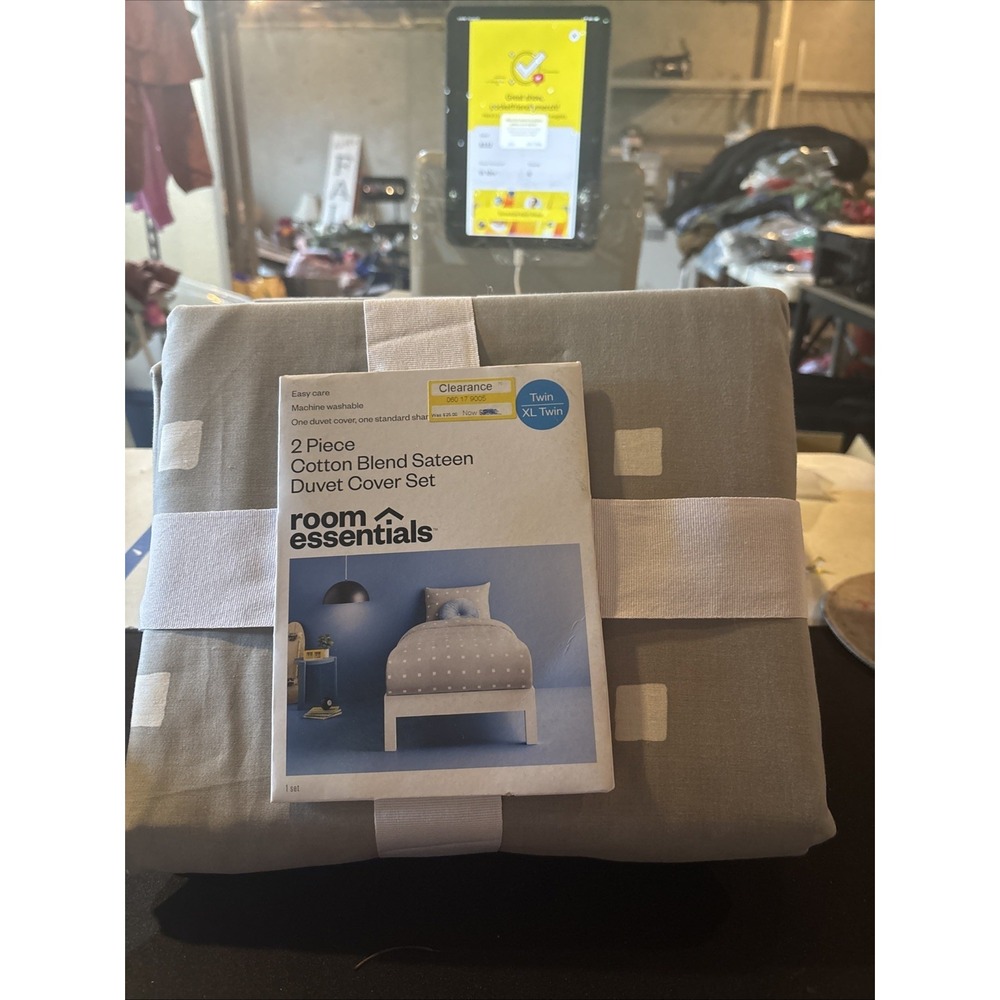 Room Essentials Twin/Twin XL 2 pc Cotton Blend Sateen Duvet Cover Set Gray